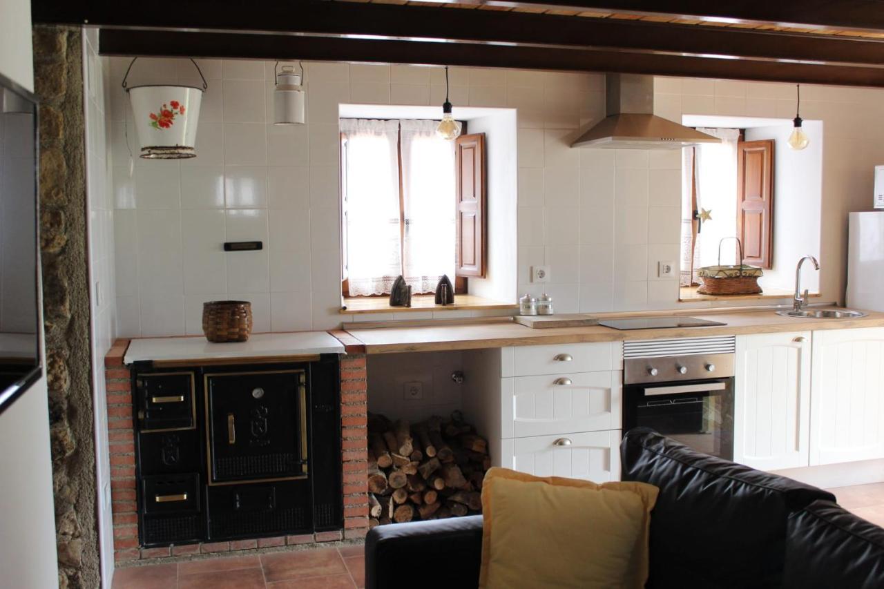 Casa Pepin - Sagasta Rural Oviedo Guest House ภายนอก รูปภาพ