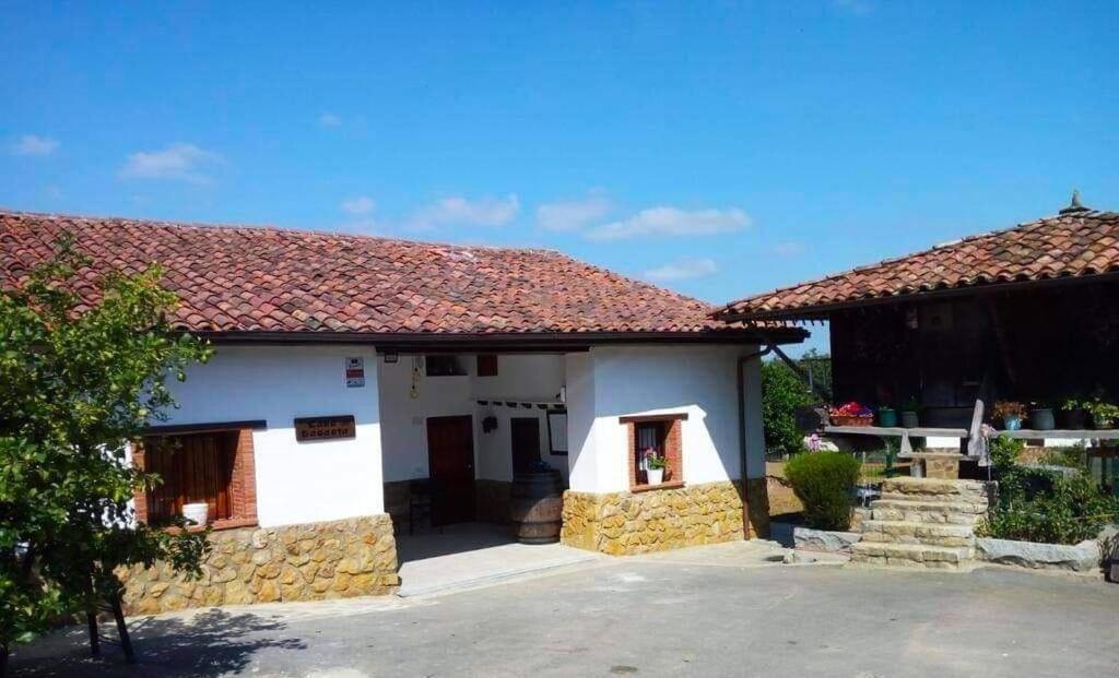 Casa Pepin - Sagasta Rural Oviedo Guest House ภายนอก รูปภาพ